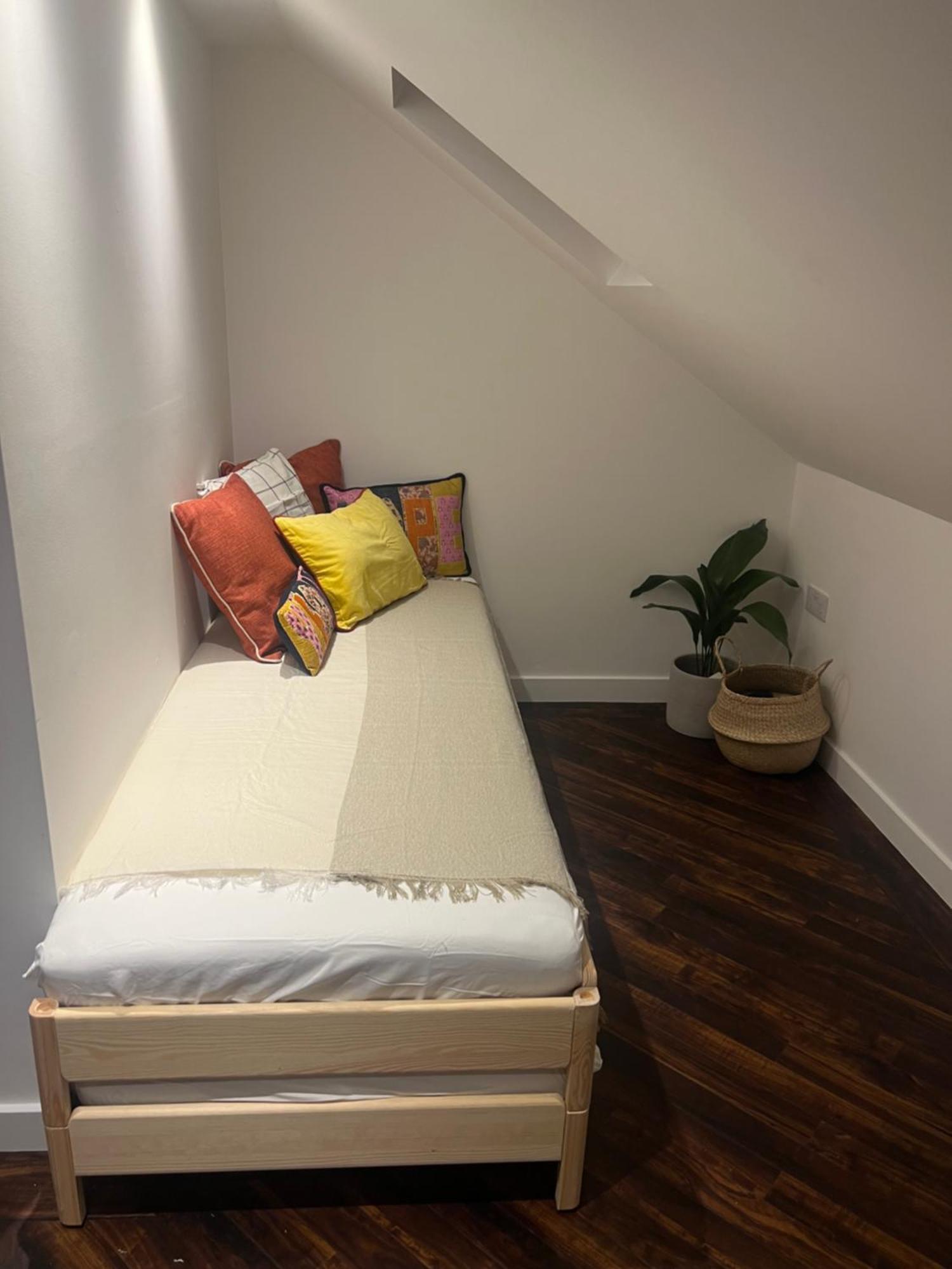 Spacious Battersea Rooms And Apartments London Ngoại thất bức ảnh