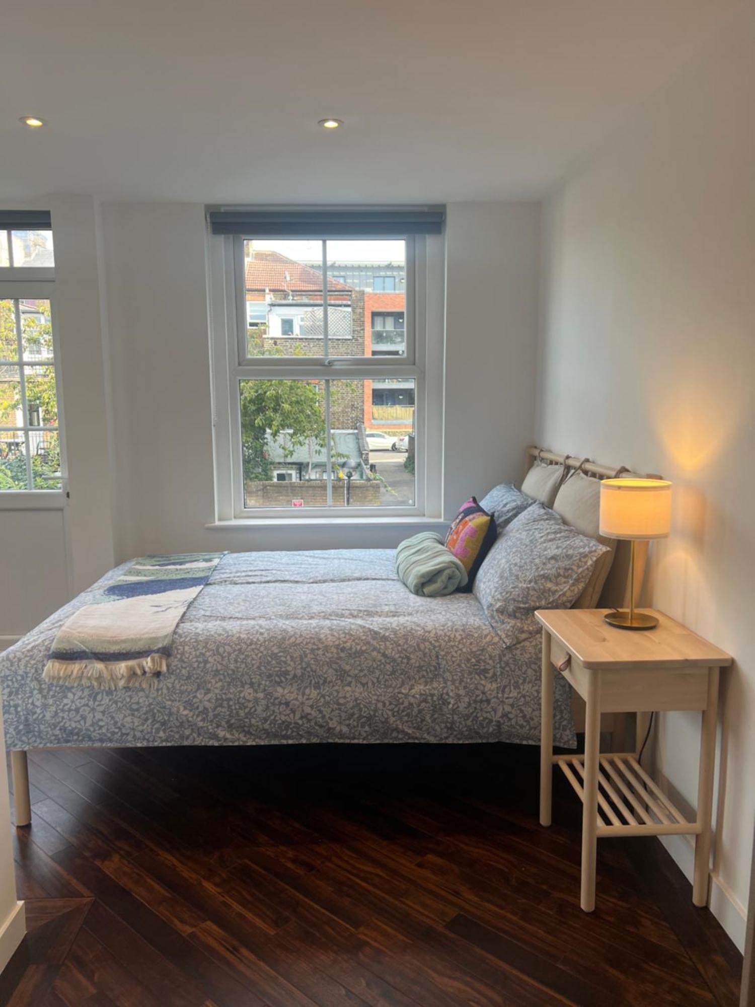 Spacious Battersea Rooms And Apartments London Ngoại thất bức ảnh