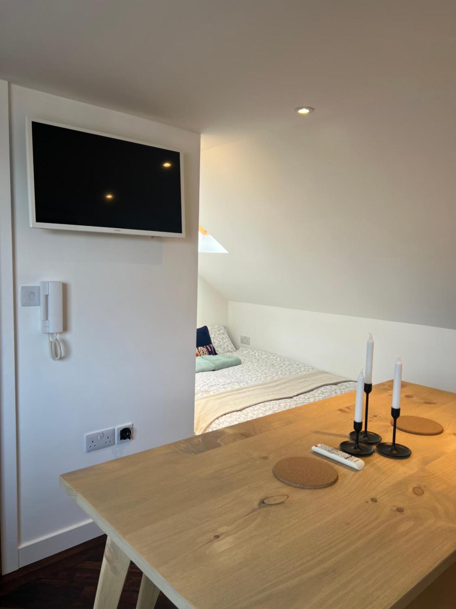 Spacious Battersea Rooms And Apartments London Ngoại thất bức ảnh
